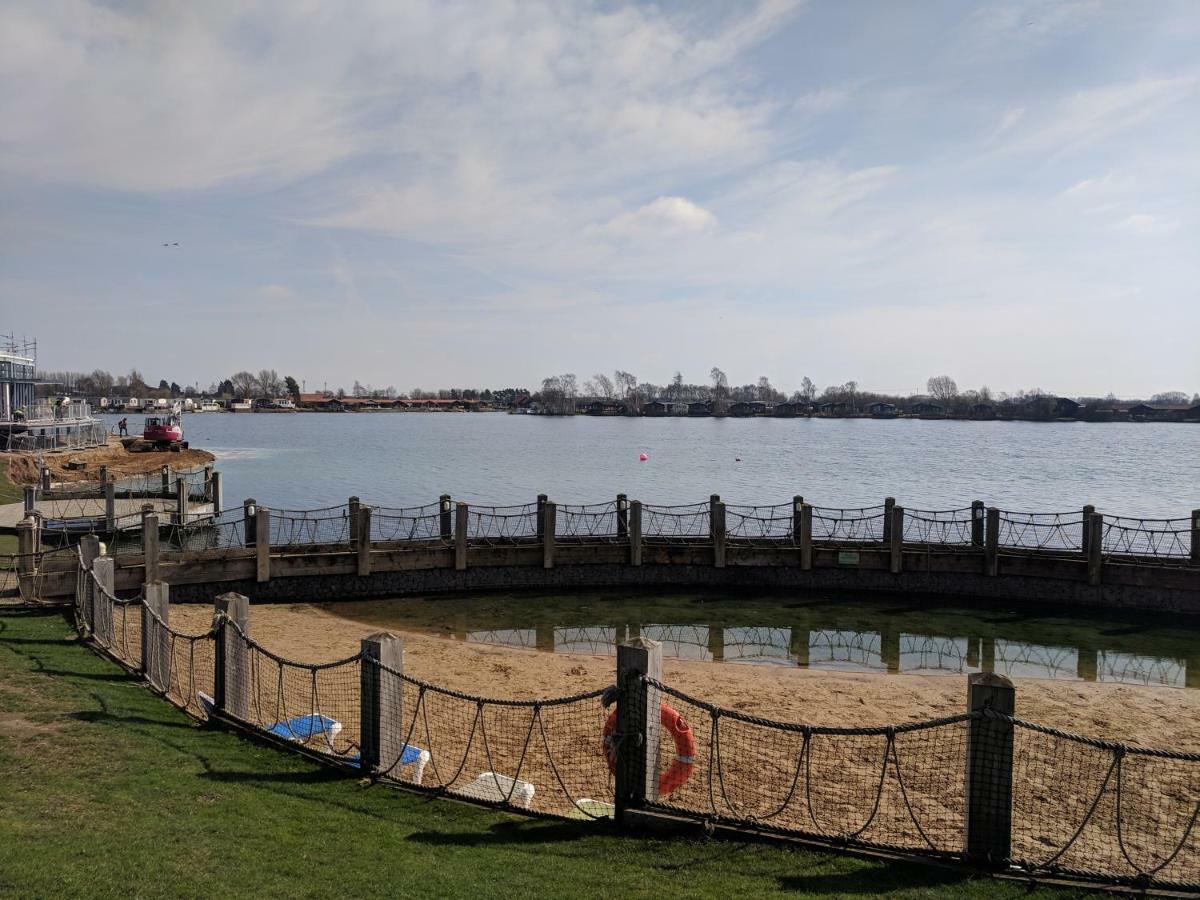 P&D'S Pearl Caravan At Tattershall Lakes Country Park Hotel Luaran gambar