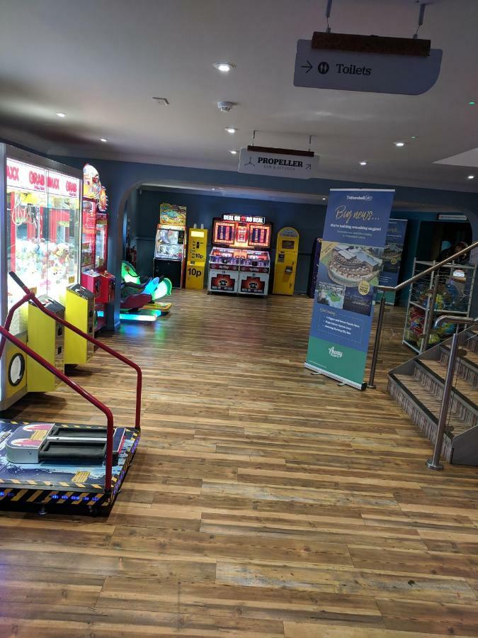 P&D'S Pearl Caravan At Tattershall Lakes Country Park Hotel Luaran gambar