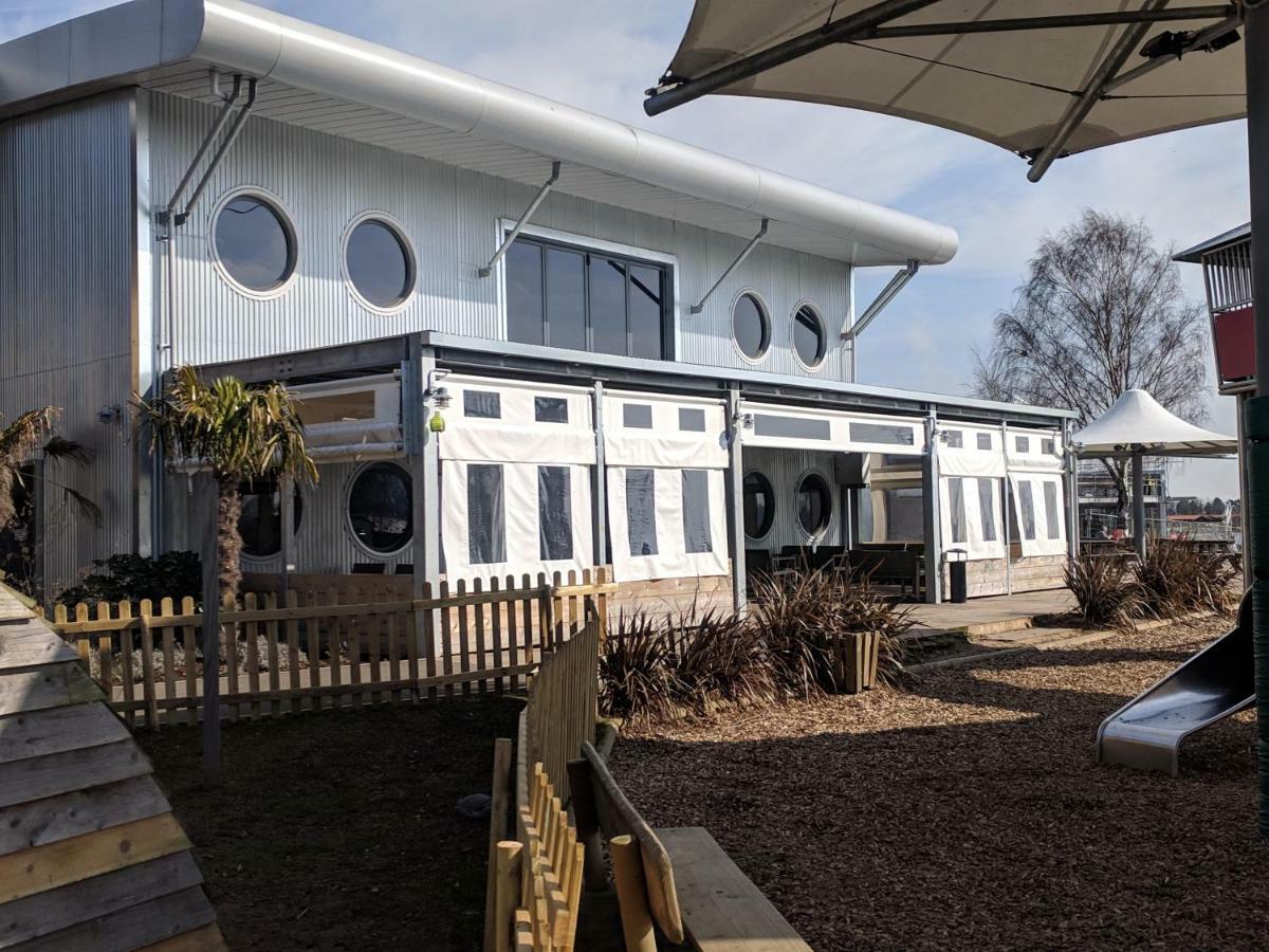 P&D'S Pearl Caravan At Tattershall Lakes Country Park Hotel Luaran gambar