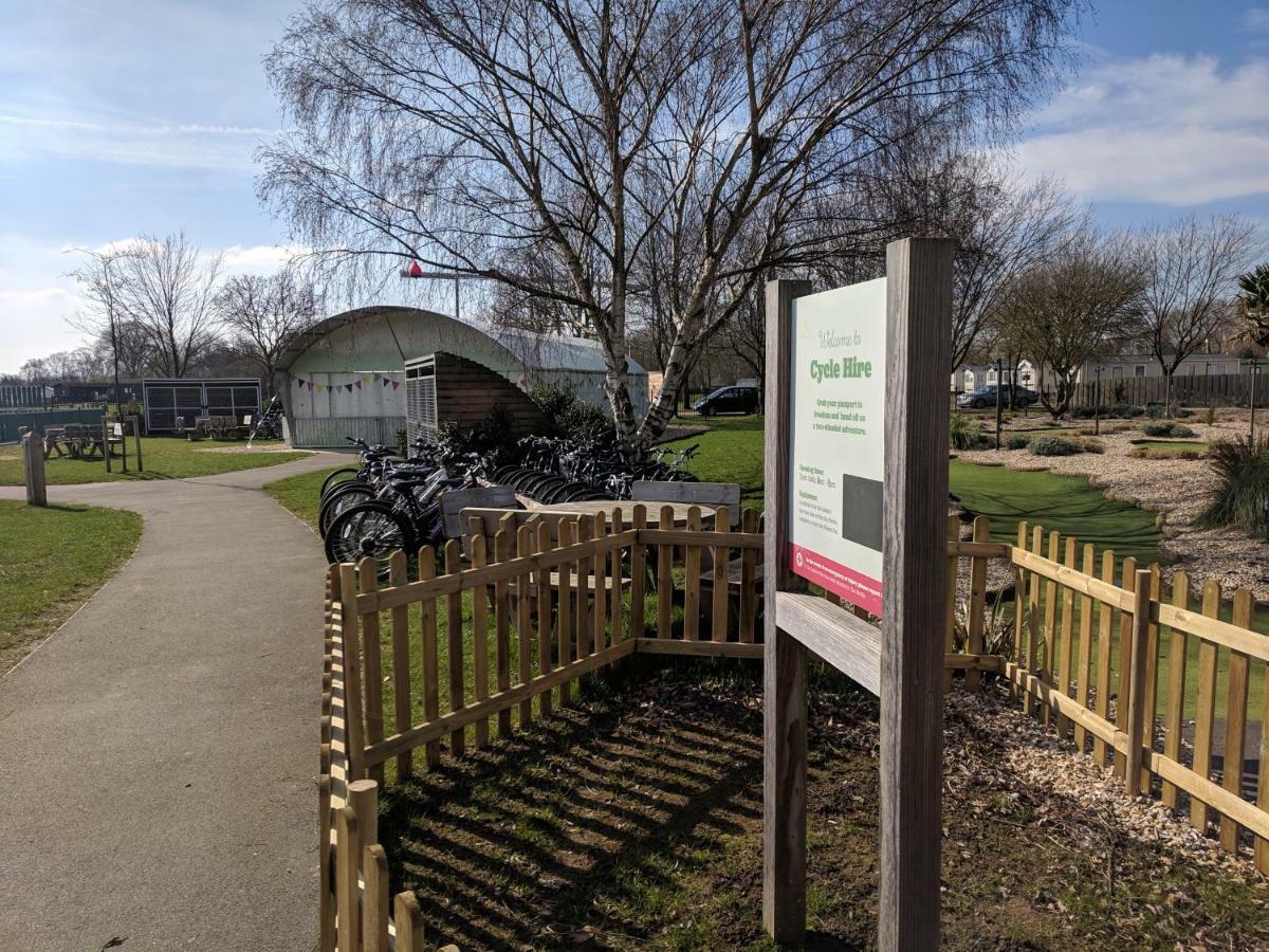 P&D'S Pearl Caravan At Tattershall Lakes Country Park Hotel Luaran gambar